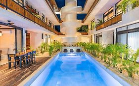 Irie Tulum